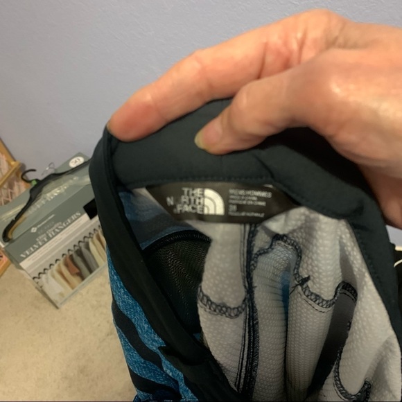 The North Face Men’s Blue Striped Drawstring Swim Shorts - Picture 2 of 7